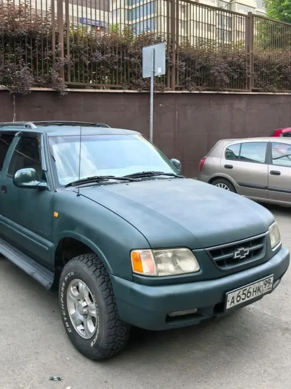 Мощный Chevrolet Blazer 4.3