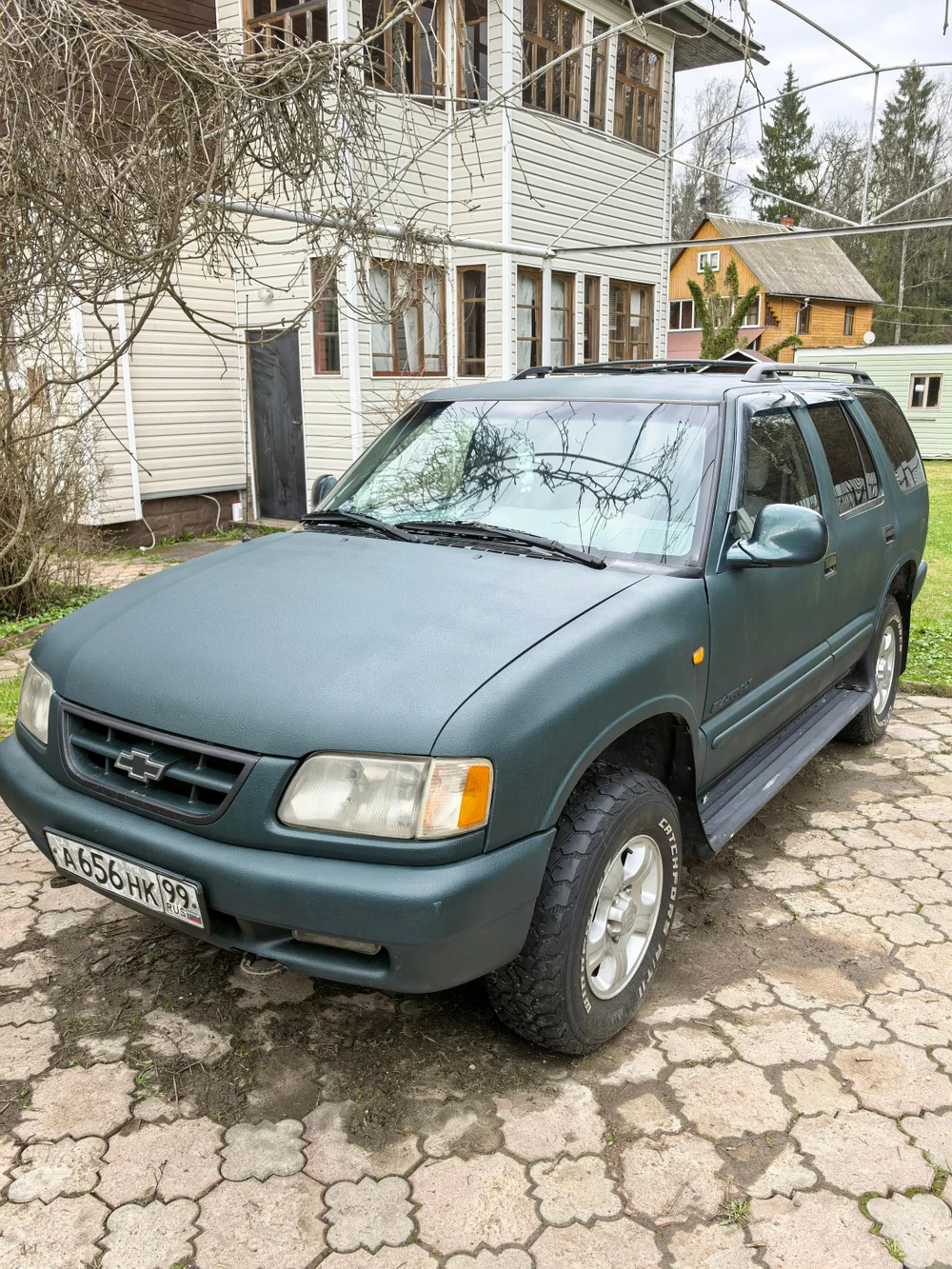 Мощный Chevrolet Blazer 4.3
