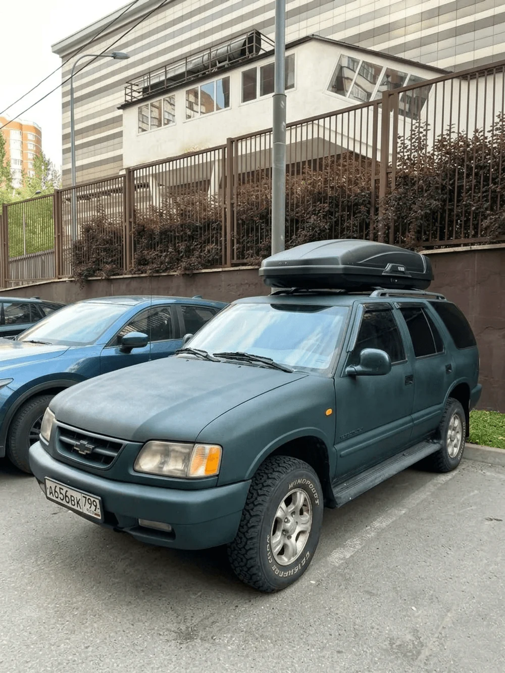 Мощный Chevrolet Blazer 4.3