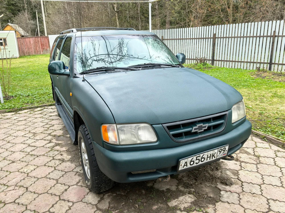 Мощный Chevrolet Blazer 4.3